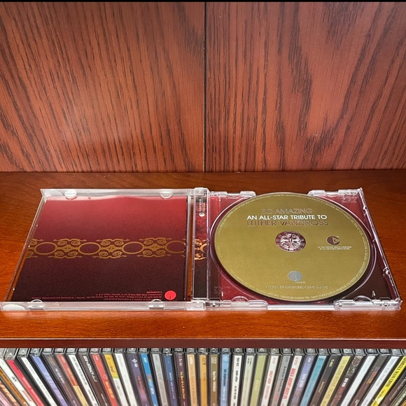 A Cover CD: So Amazing: An All-Star Tribute to Luther Vandross Released in 2005 - Picture 3 of 7